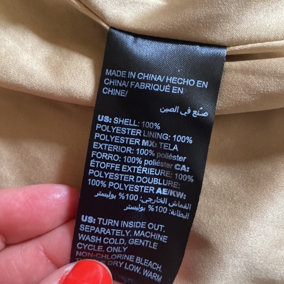 NWOT CHICO’S Travelers Collection Gold Sequin Jacket-Sold out online! - Picture 13 of 14